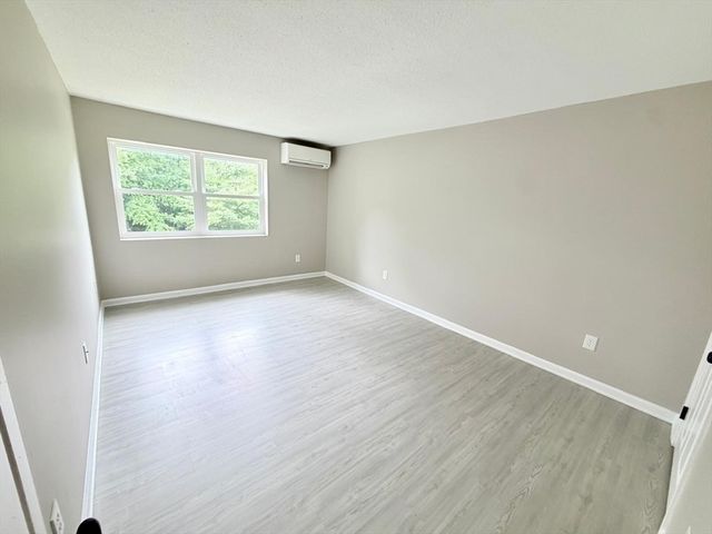 20 Abbey Rd 206, Leominster, MA 01453