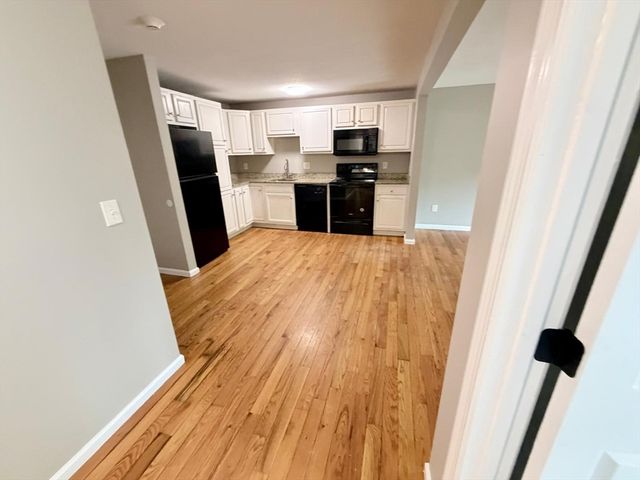 20 Abbey Rd 206, Leominster, MA 01453