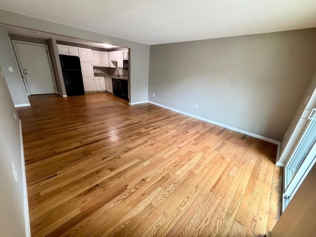 20 Abbey Rd 206, Leominster, MA 01453