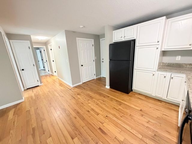 20 Abbey Rd 206, Leominster, MA 01453