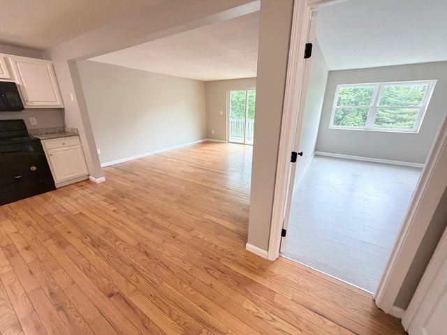 20 Abbey Rd 206, Leominster, MA 01453