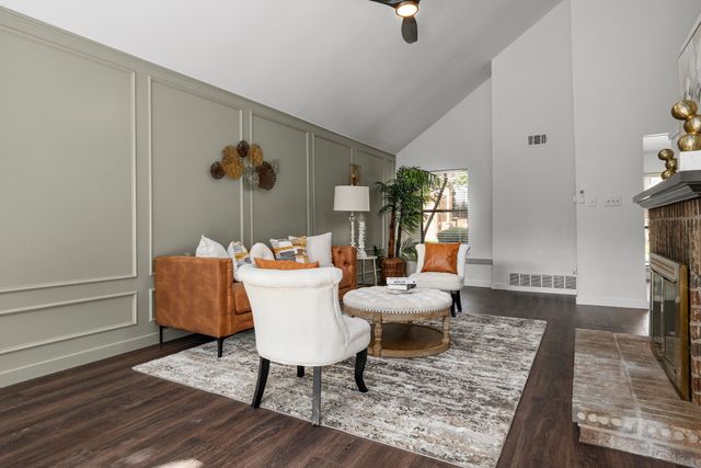 200 Saddle Rock Court, Irving, TX 75063