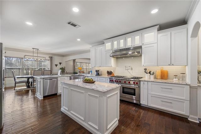 5055 Savannah Run, Cumming, GA 30040