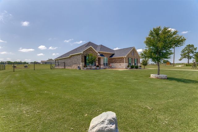 1118 County Road 4797, Springtown, TX 76082