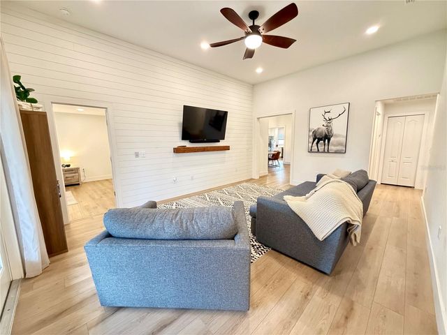 329 BURROWING OWL LANE, Winter Haven, FL 33880