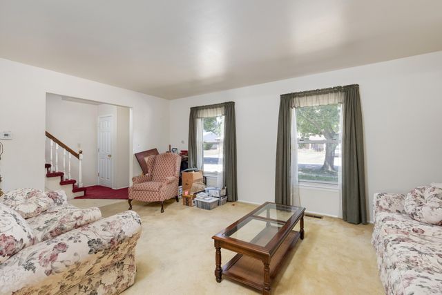 1577 Sheffield Drive, Ypsilanti, MI 48198