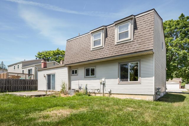 1577 Sheffield Drive, Ypsilanti, MI 48198