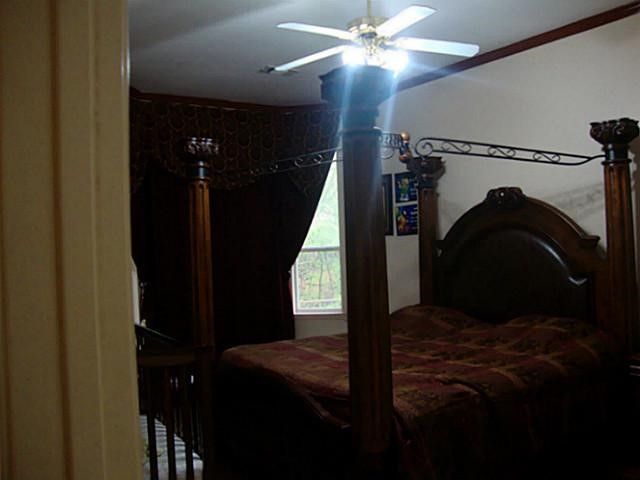 1706 creekway Drive, Garland, TX 75043