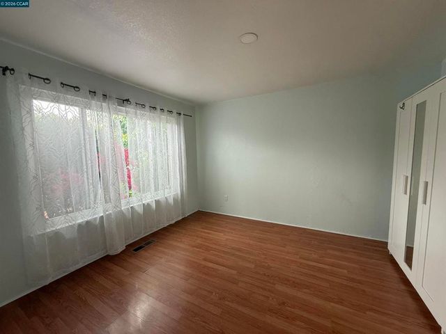 2175 Sugartree Dr, Pittsburg, CA 94565