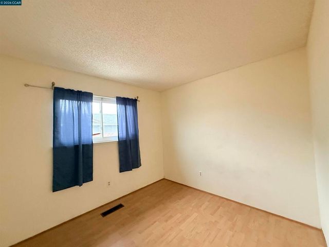 2175 Sugartree Dr, Pittsburg, CA 94565