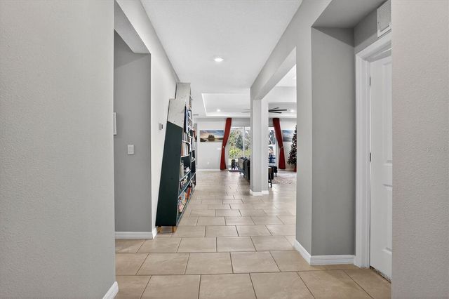 33391 COLBURN CREEK WAY, Wesley Chapel, FL 33545