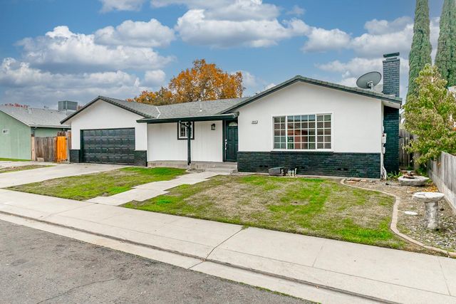 3314 Uranus Dr, Ceres, CA 95307