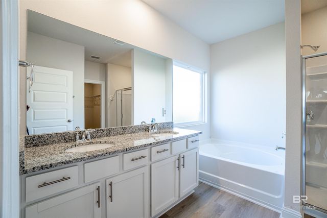 1073 Hayward Loop, Foley, AL 36535