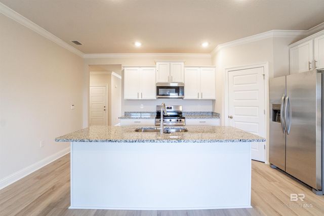 1073 Hayward Loop, Foley, AL 36535