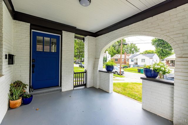 5520 Davies Place, Cincinnati, OH 45227