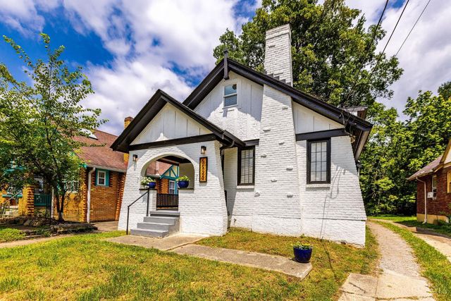 5520 Davies Place, Cincinnati, OH 45227