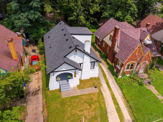5520 Davies Place, Cincinnati, OH 45227