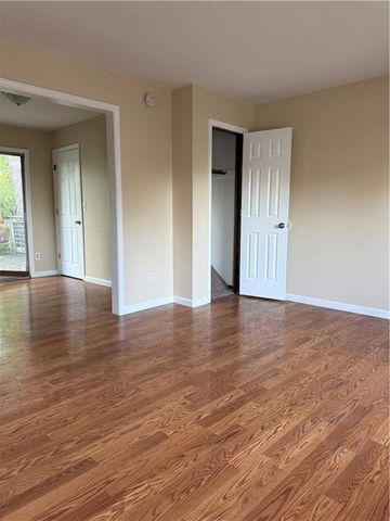 7901 E 104th Terrace, Kansas City, MO 64134