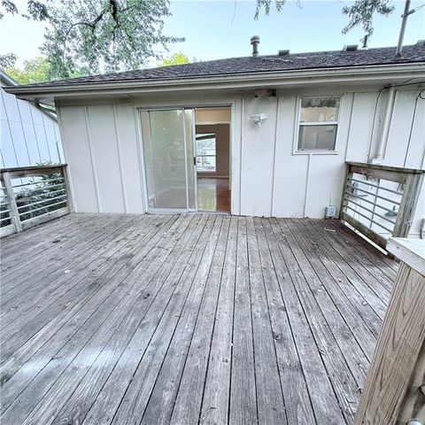 7901 E 104th Terrace, Kansas City, MO 64134