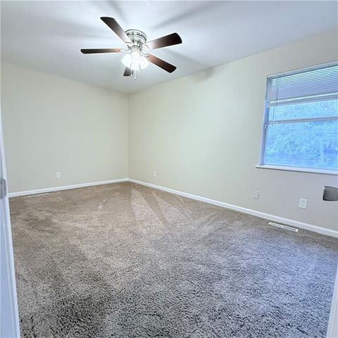 7901 E 104th Terrace, Kansas City, MO 64134