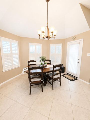 11819 Misty Peak Lane, Humble, TX 77346
