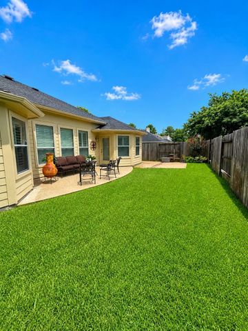 11819 Misty Peak Lane, Humble, TX 77346
