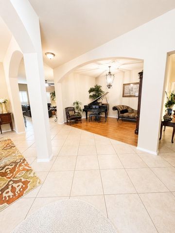 11819 Misty Peak Lane, Humble, TX 77346
