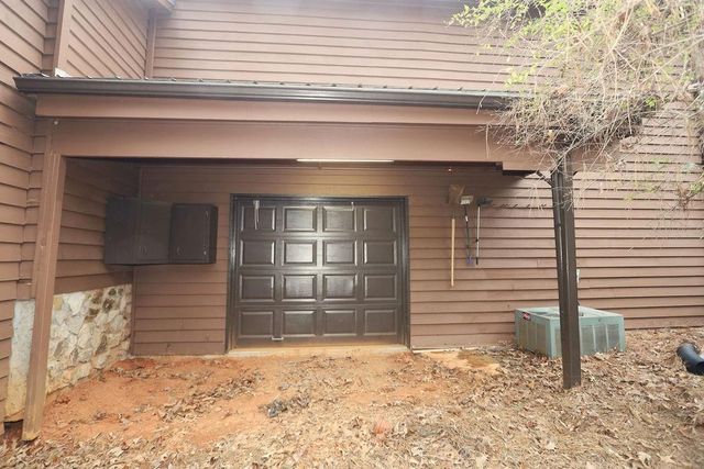 275 Roberts Road, Covington, GA 30016