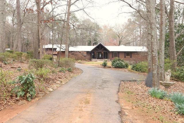 275 Roberts Road, Covington, GA 30016