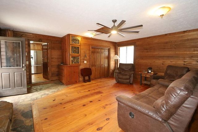 275 Roberts Road, Covington, GA 30016