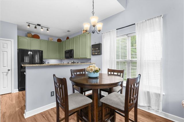 400 Chinquapin Drive, Summerville, SC 29485