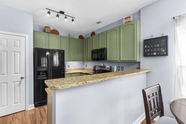 400 Chinquapin Drive, Summerville, SC 29485