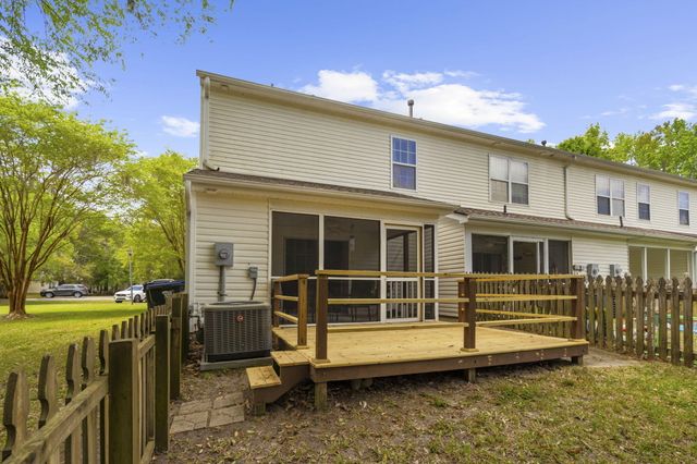 400 Chinquapin Drive, Summerville, SC 29485