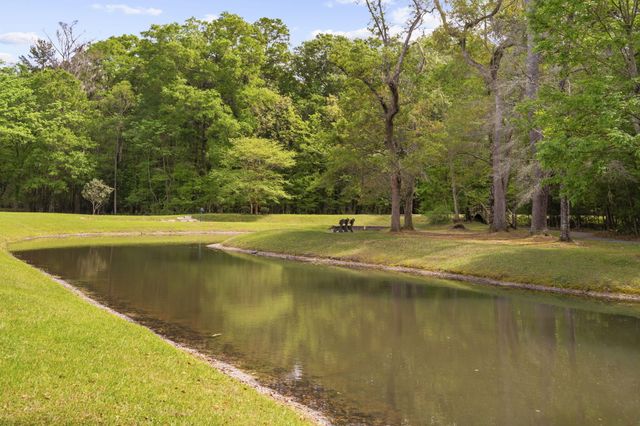400 Chinquapin Drive, Summerville, SC 29485