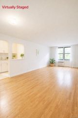 13950 35 Avenue 3, Flushing, NY 11354