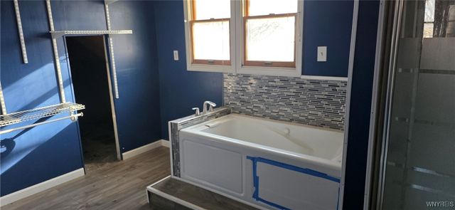 1916 Union Road, West Seneca, NY 14224