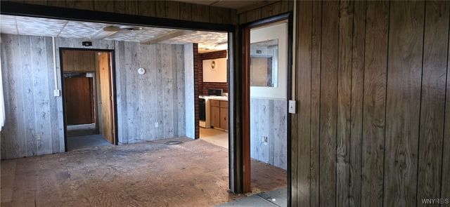 1916 Union Road, West Seneca, NY 14224