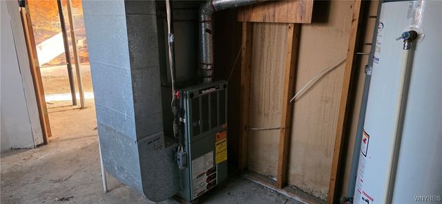 1916 Union Road, West Seneca, NY 14224