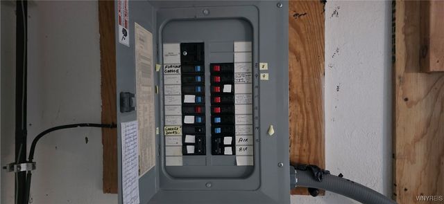 1916 Union Road, West Seneca, NY 14224