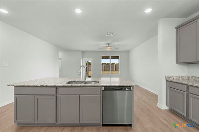 101 Dewey Drive, Killeen, TX 76542