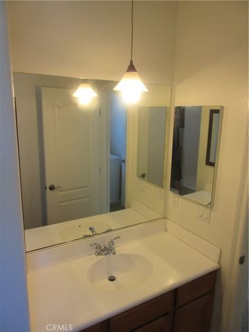 65 Figtree, Irvine, CA 92603