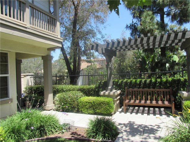 65 Figtree, Irvine, CA 92603