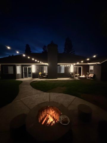 2330 S Stover Street, Visalia, CA 93292