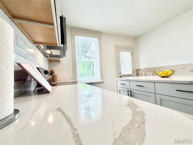 4840 Gardenville Avenue, St Louis, MO 63116