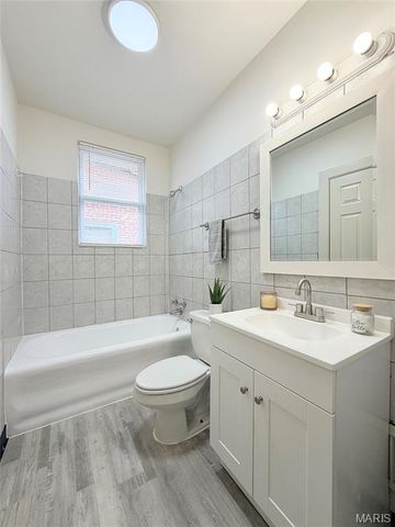 4840 Gardenville Avenue, St Louis, MO 63116
