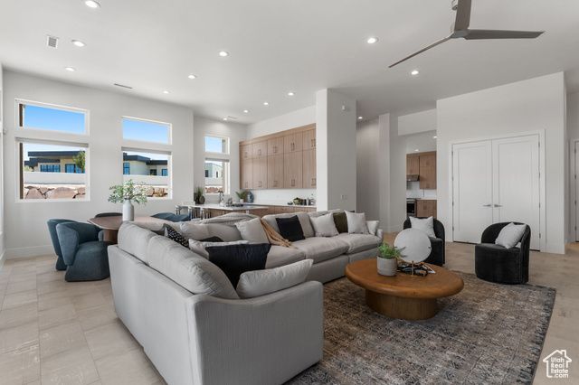 1526 S SHALE DR, St. George, UT 84790