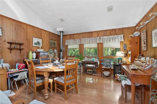 682 Princess Anne RD, Virginia Beach, VA 23457