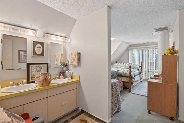 682 Princess Anne RD, Virginia Beach, VA 23457