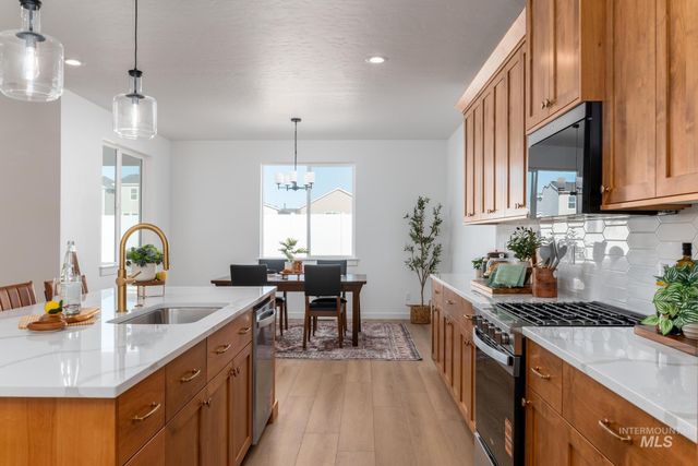 1746 W Arya St, Kuna, ID 83634