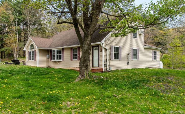 164 Bloomer Road, Lagrangeville, NY 12540